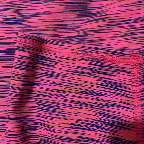 Fabletics capri leggings - Picture 5 of 6